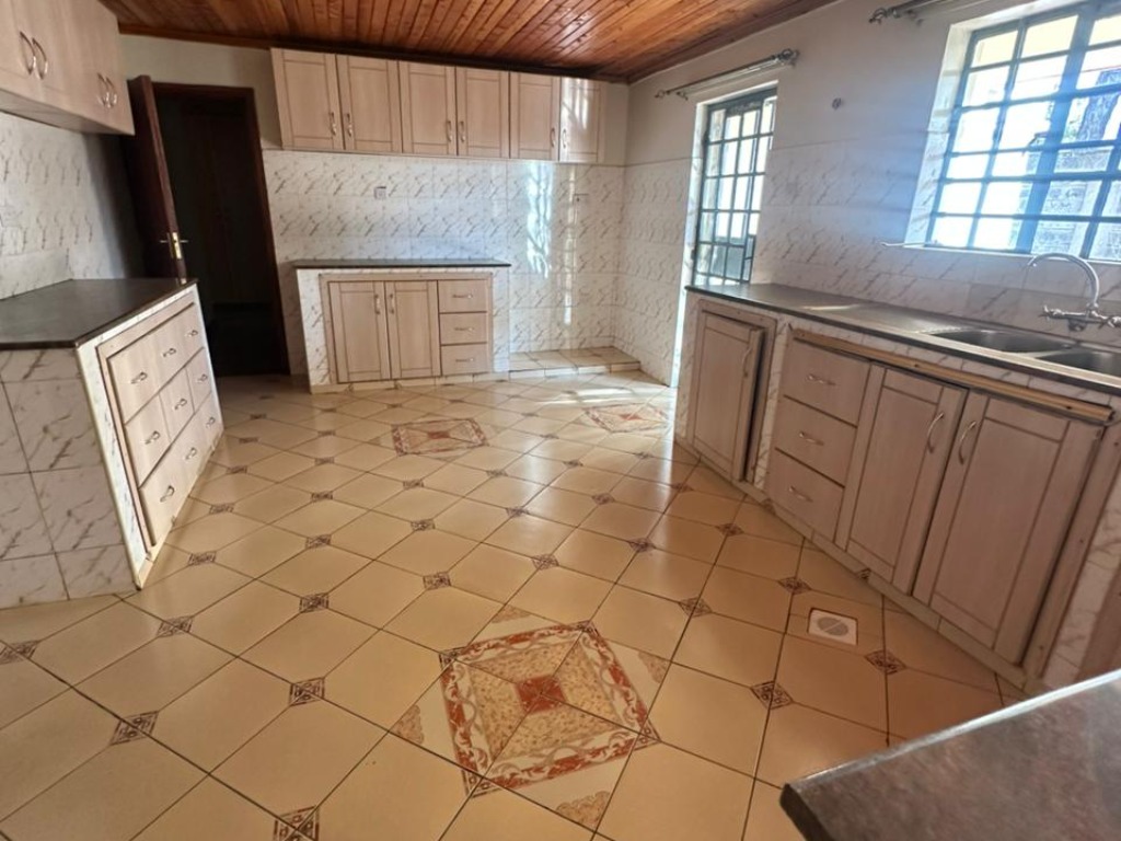 4 Bedrooms House For Rent In Karen