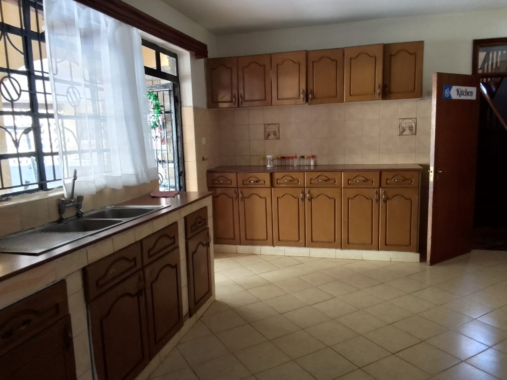 4 Bedrooms House For Rent In Karen