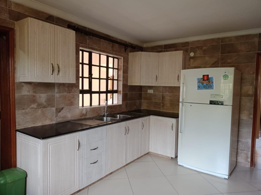5 Bedrooms House For Sale In Kitengela